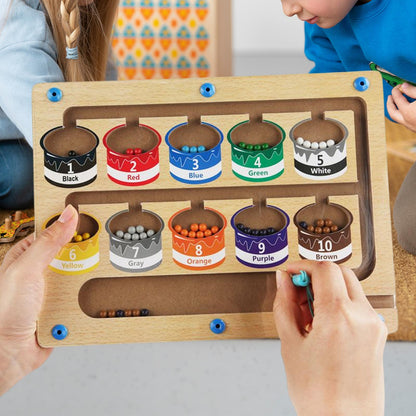Magnetisches Farben und Zahlenlabyrinth für Kinder