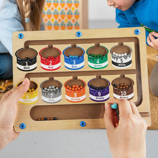 Magnetisches Farben und Zahlenlabyrinth für Kinder
